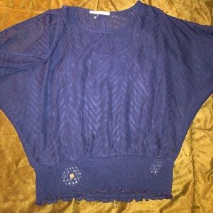 2/$10 MAURICES Blue sheer cold shoulder size SM NEW